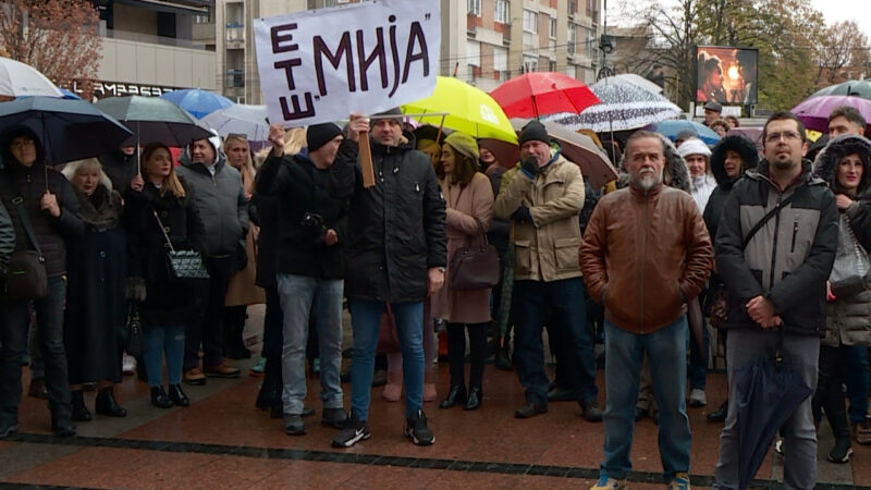 Protest prosvetnih radnika u Nišu