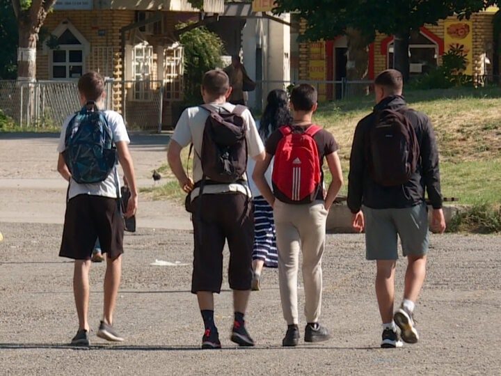 Za srednjoškolce na teritoriji GO Medijana po 10.000 dinara