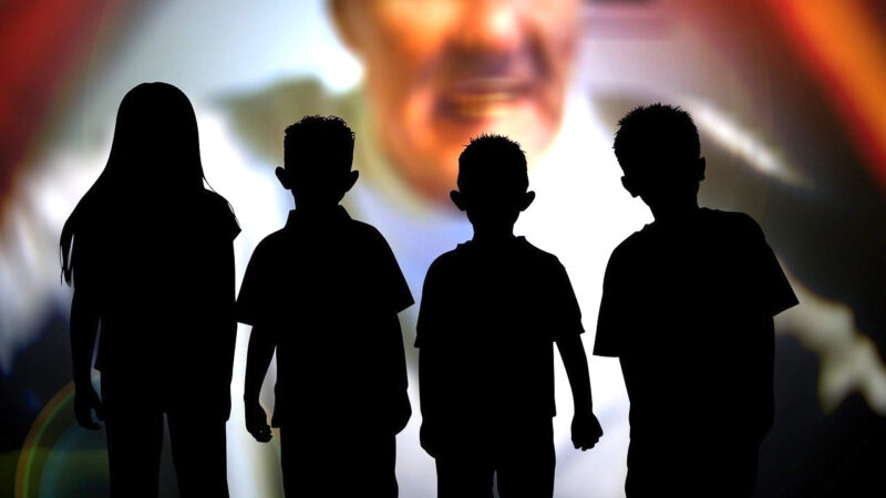 Stop pedofiliji-zaštita dece od predatora na internetu