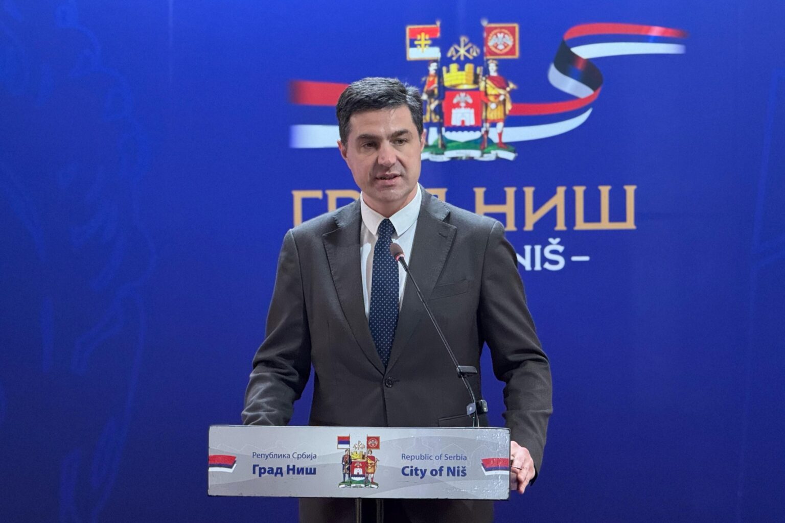 Niš: Gradonačelnik osudio napad