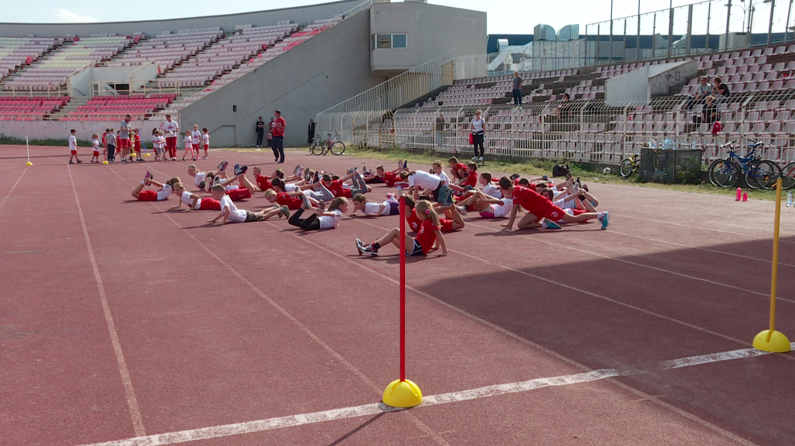 Pokret umesto igrica: Atletika osvaja Niš