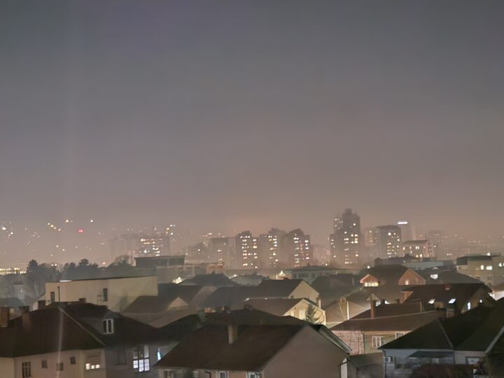 Niš u ljubičastoj zoni: vazduh opasan po zdravlje, PM2.5 čestice višestruko iznad dozvoljenih vrednosti