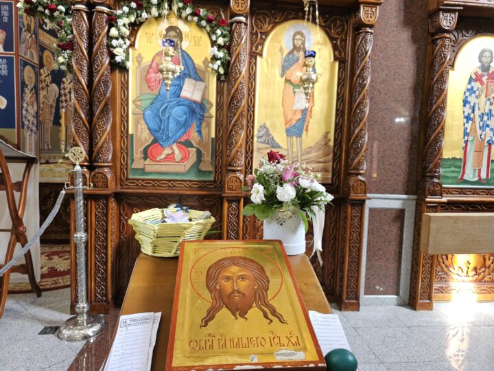 Pravoslavni vernici danas slave Vaskrs