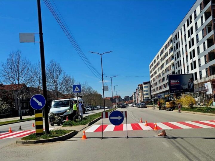 Nova parking mesta za dostavljače kod pijace, obnovljena signalizacija širom grada