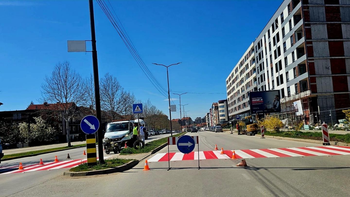 Nova parking mesta za dostavljače kod pijace, obnovljena signalizacija širom grada