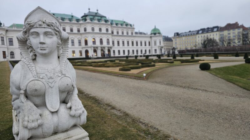 Dvorac Belvedere:Zlato, barok i zabranjena ljubav